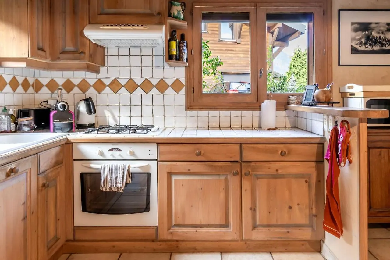 Les Cristalliers - Cozy Family Chalet - Close To The Village Les Houches